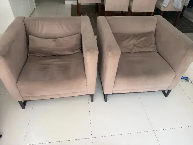 Par de Poltronas Estofadas Modernas - 80 × 70 × 76 cm