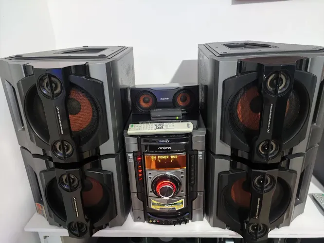 Sony FST Zx80D