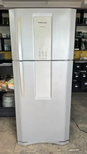 Geladeira Electrolux 553L