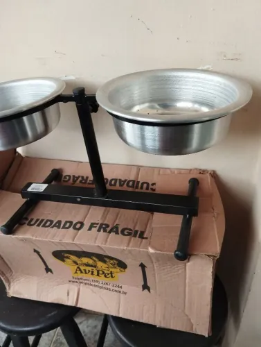 Comedouro Animal regulável inox