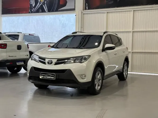 Toyota RAV4 2.0 4X2 16V Aut. 2013