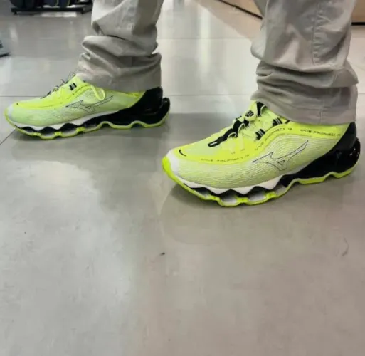 Mizuno prophecy 13 usado em ótimo estado original