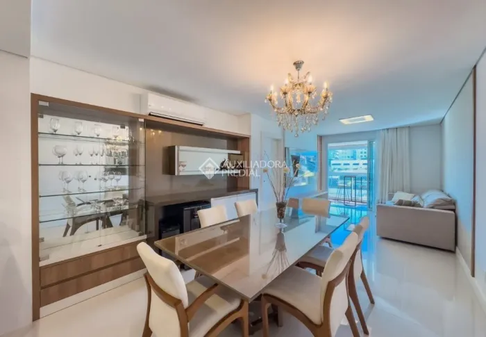 Apartamento à venda, Itajaí-SC.