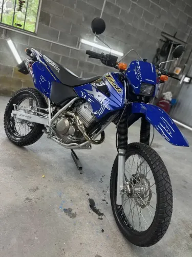 Tornado 250