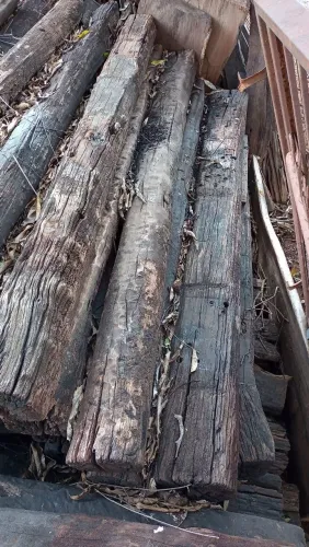 DORMENTES FERROVIARIOS DE AROEIRA ARREDONDADOS DE 2,80M