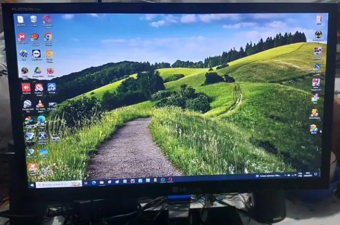 Monitor 24 LED Full HD