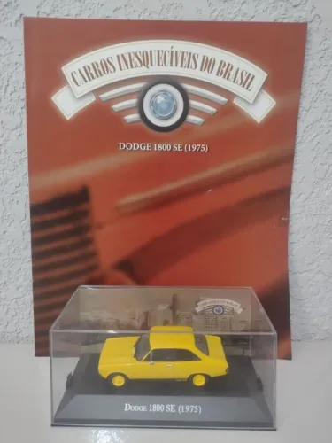 Miniatura Dodge 1800 SE (escala 1:43) + revista do fascículo 