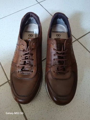 Sapatos democrata