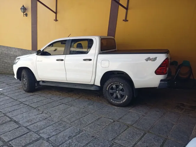 Toyota Hilux CD 4X4 2.8 Diesel Mec. 2018