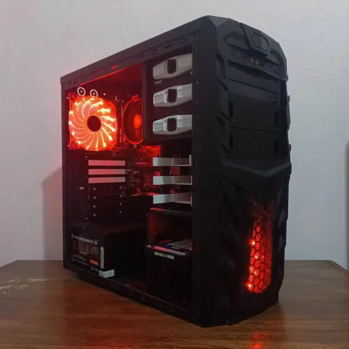 PC Gamer Amd Ryzen 5 2400g, 8Gb ddr4, 1Tb HD, 500w