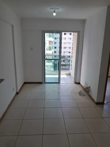 Imóvel para aluguel tem 65 metros quadrados com 2 quartos em Penha Circular - Rio de Janei
