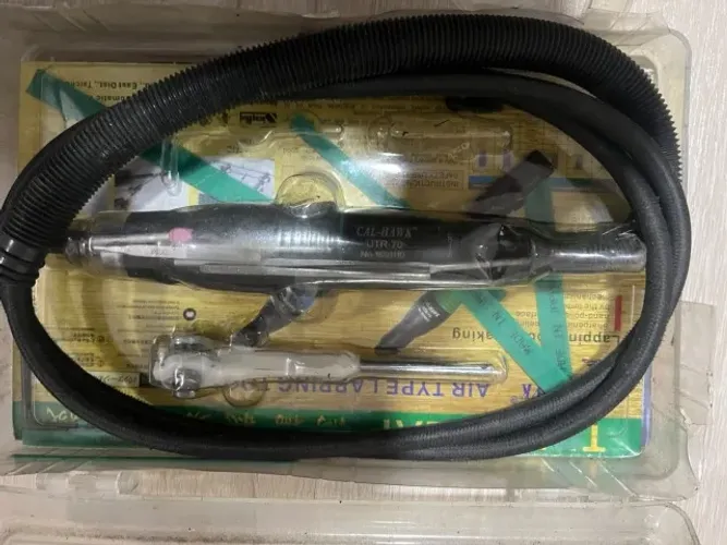 Kit micro retífica pneumática Cal-Hawk UTR-70 com maleta