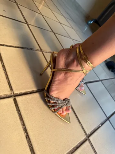 As duas por 350 Sandália da schutz ousada poucas vezes