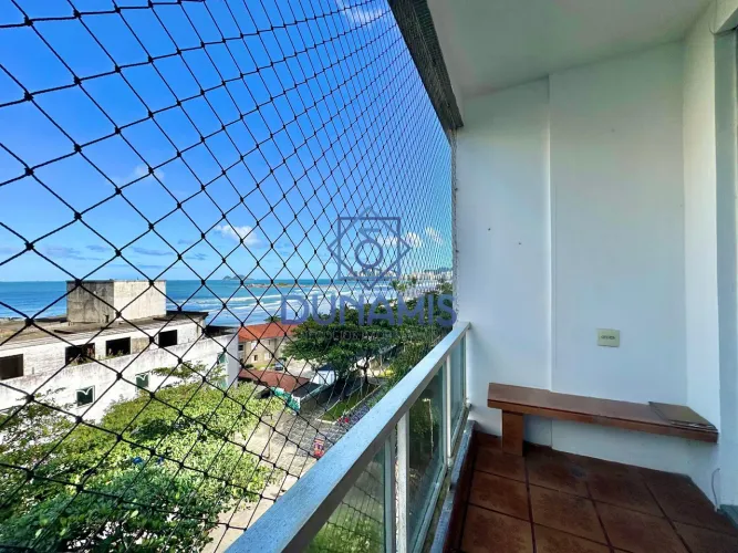 APARTAMENTO NA PRAIA DAS PITANGUEIRAS - VISTA MAR - 01 QUADRA DO MAR - MORRO DO