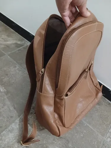 Bolsa de couro caramelo