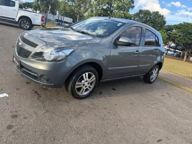 Chevrolet Agile LTZ 1.4 MPFI 8V Flexpower 5P 2013