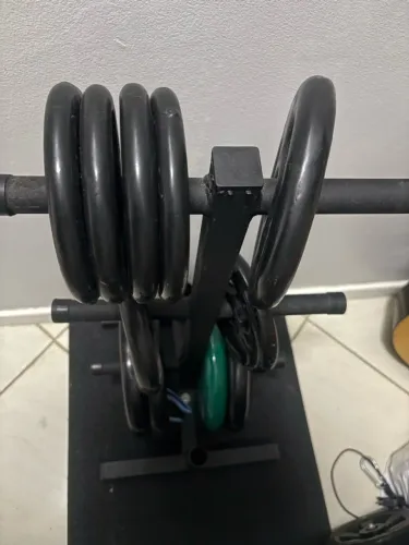 Kit barras e pesos musculação