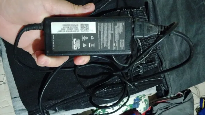 Notebook em ótimas condições so esta sem o Sdd 450