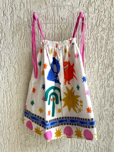 Vestido fábula infantil