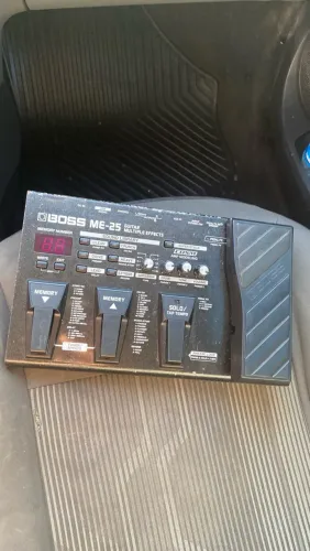 Boss me25