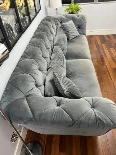 Sofá chesterfield