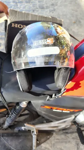 Capacete new liberty tam 60, novo.