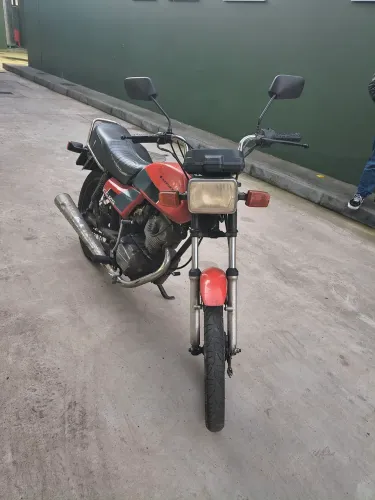 CG 125 1983 Quadradinha