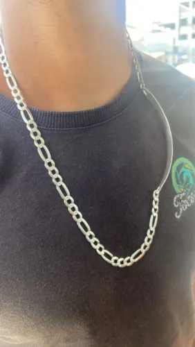 Vendo essa corrente de prata,, 3 x 1