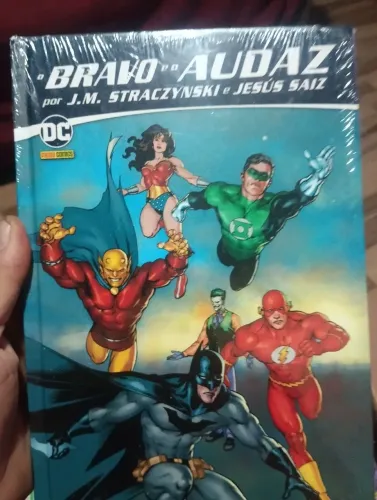 Hq O Bravo E O Audaz Por J.M. Straczynski E Jesús Saíz (lacrada)