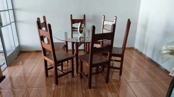 Mesa Tampo de Vidro C/6 cadeiras