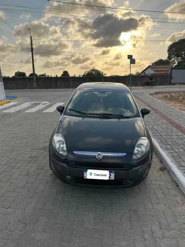 Fiat Punto Attractive 1.4 Fire Flex 8V 5P 2013