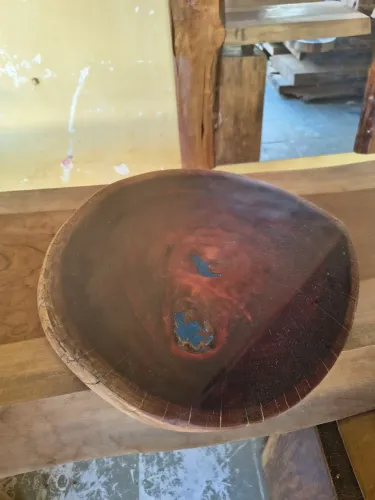 TABUA DE CARNE DE LUXO COM ACABAMOS EM RESINA