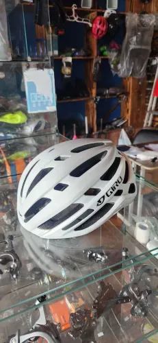 Capacete Giro Agilis Mips P