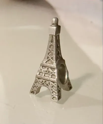 Berloque Life Vivara Torre Eiffel Prata 925