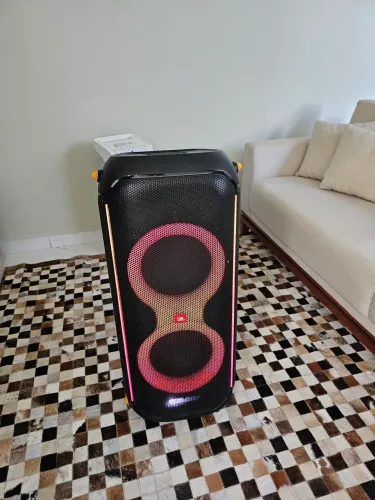 Jbl partybox 710