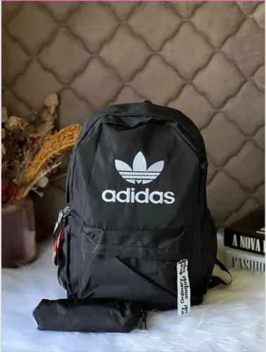 Mochila escolar preta + Estojo 