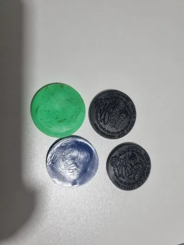 Tazos diversos 