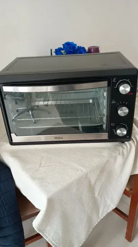 Forno elétrico Philco 44 litros.
