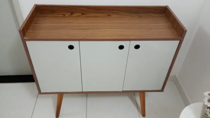 Aparador Buffet com Pés Palito