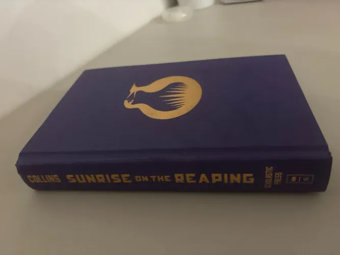 Sunrise on the Reaping (amanhecer na colheita) - Suzanne Collins capa dura em inglês