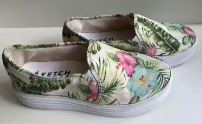 Tênis Slip On Sketch