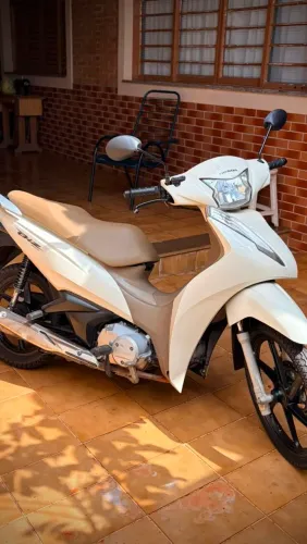 Vendo Honda biz 2019