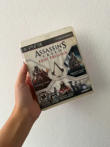 JOGO ASSASSINS CREED EZIO TRIOLOGY PS3 PlayStation 3