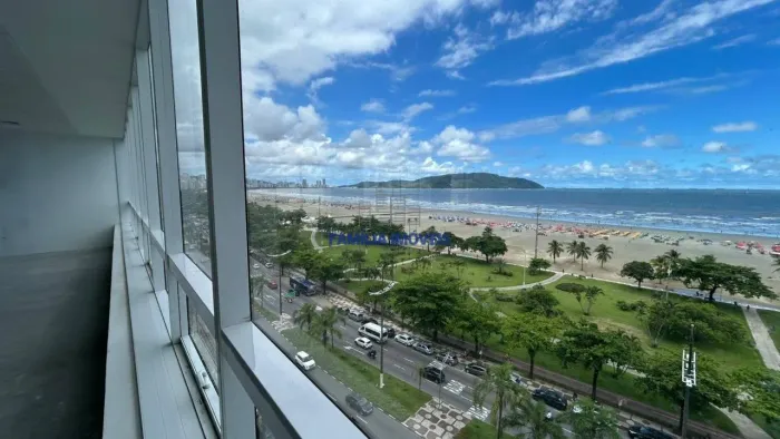 Laje corporativa frente mar à venda José Menino Santos