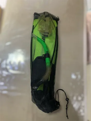 Kit de Mergulho EZ-LIFE: Máscara e Snorkel + Nadadeiras