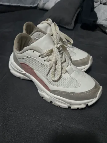 Tênis casual