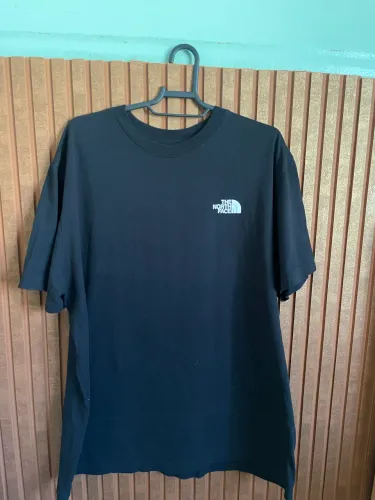 Camiseta The North Face
