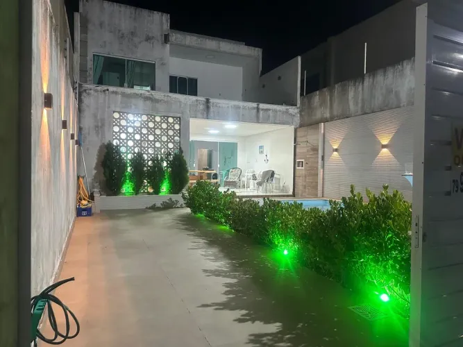Vendo ou alugo casa na Praia da Caueira a 50 metros do mar