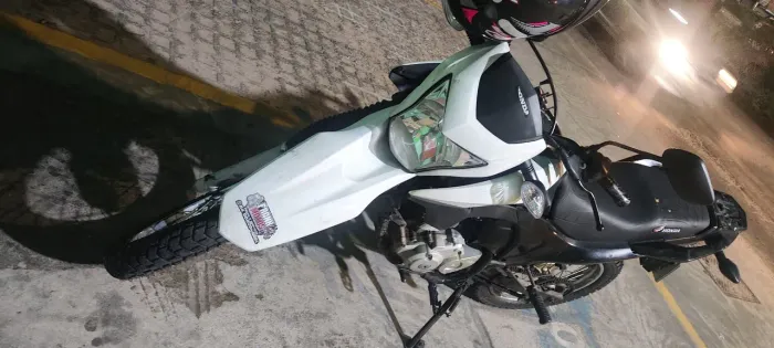 Moto bros 2017 para alugar 