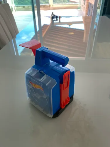 Lançador HotWhells E Suporte Para Guardar Carinhos